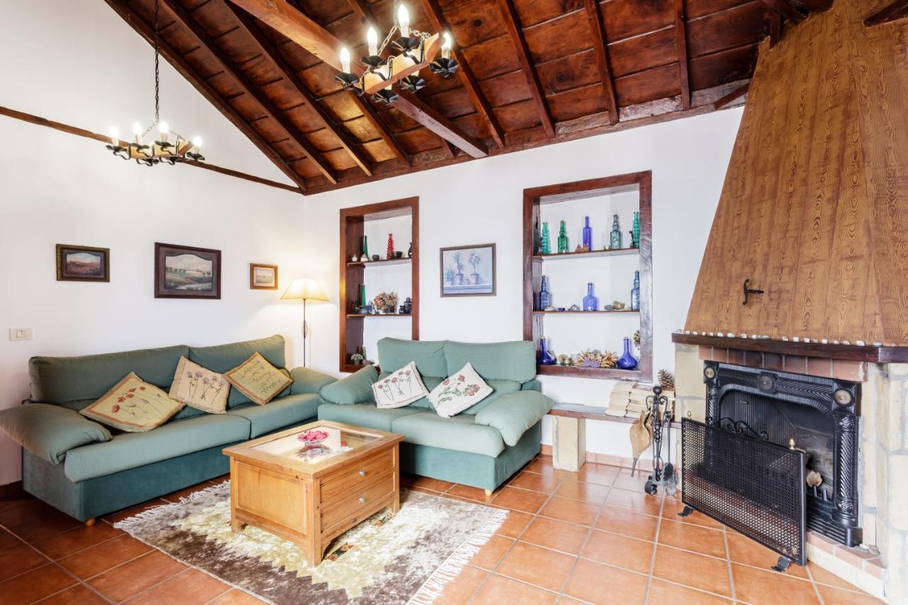 Tomasin Villa Puntallana Luaran gambar